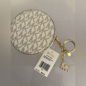 NWT Michael Kors Powder Blush Circle Coin & Keyfob